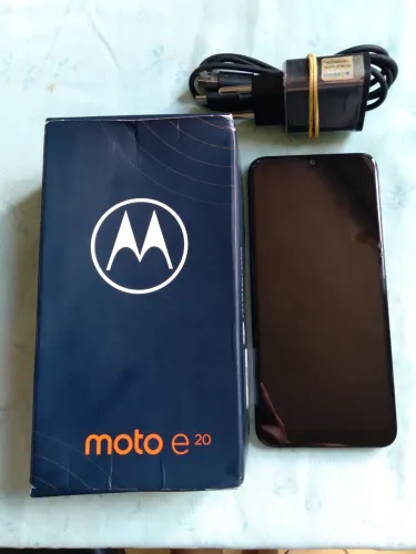 Vendo Moto E20 32GB RAM 2GB Cinza Android 11 (Com Nota Fiscal)
