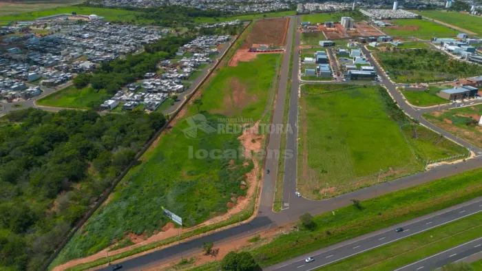 Ótima área em Rio Preto - SP com 14 mil m²
