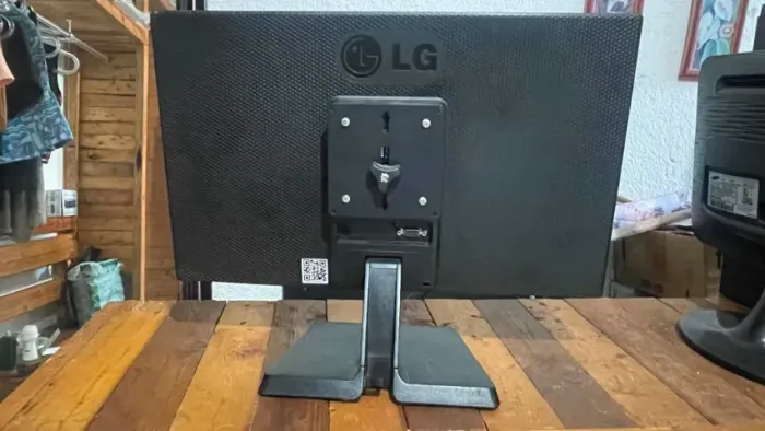 Monitor LG 20M37AA 21"