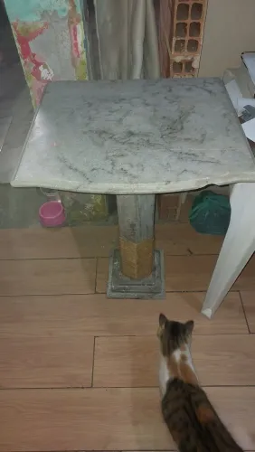 Mesa De marmore estilo pedestal