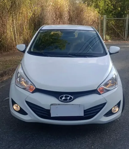 Hyundai HB20 Premium 1.6 Flex 16V Mec. 2014