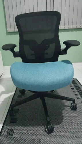 Cadeira Ergonômica DT3 Vita - Excelente Estado - Home office