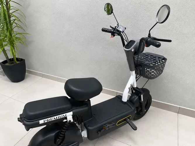 Scooter elétrica 1000W