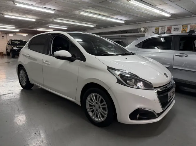 Peugeot 208 Allure 1.6 Flex 16V 5P Aut. 2017