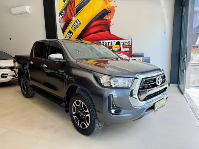Toyota Hilux CD SRV 4X4 2.8 TDI Diesel Aut. 2024