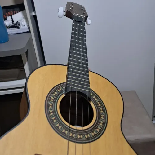 Vendo Cavaco Rozini com Capa