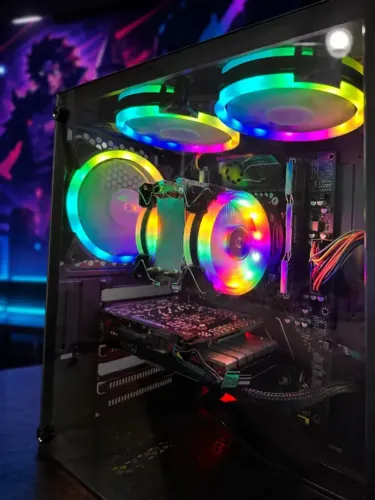 PC GAMER - Xeon 2666 v3 3.50Ghz | 16GB DDR4 | RX 580 8GB | SSD NVME + HD 1TB | 6 Fans