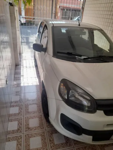 Fiat Uno Attractive 1.0 EVO Fire Flex 8V 5P 2021