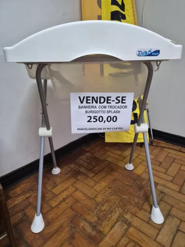 Banheira com trocado burigotto