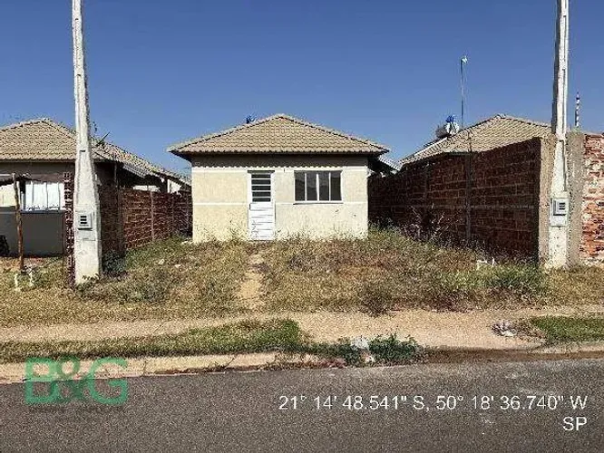 Casa com 2 dormitórios à venda, 44 m² por R$ 71.672,89 - Portal Do Parque III - Birigui/SP