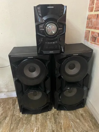 Caixa de som modelo: Mini System Samsung MX-HS6500/ZD