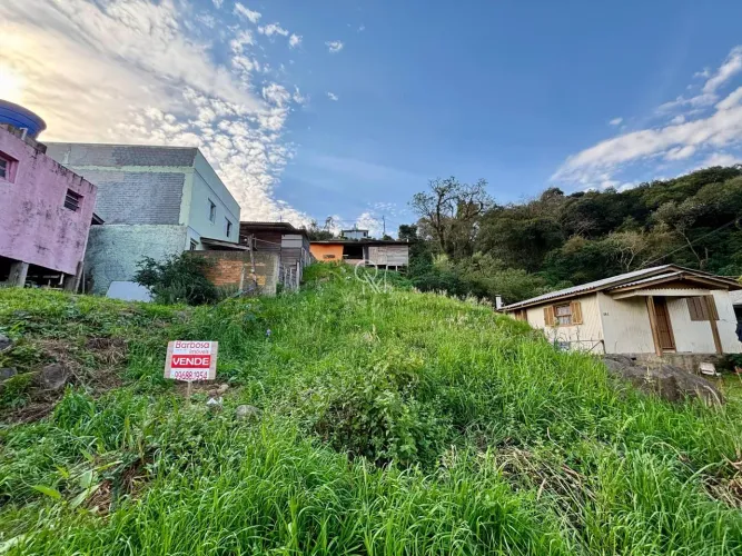 Terreno à venda no bairro Esplanada