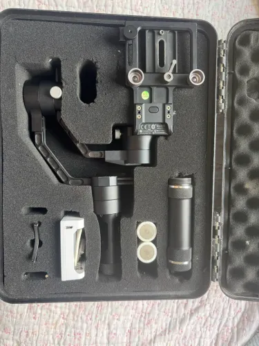 Gimbal estabilizador câmera Zhiyun Crane v1