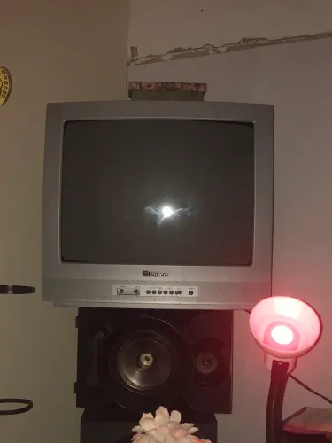 Tv antiga