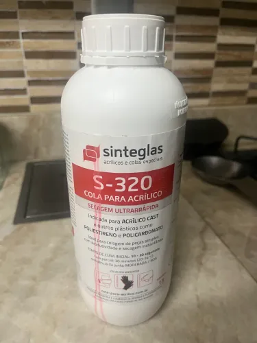 Cola para acrílico 