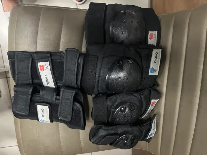Kit Proteção Oxelo Original - Completo (Joelheira, Cotoveleira e Punho)