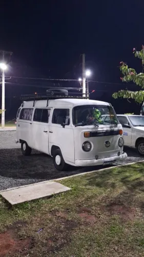 Volkswagen Kombi Standard/ Luxo/ Serie Prata 2002