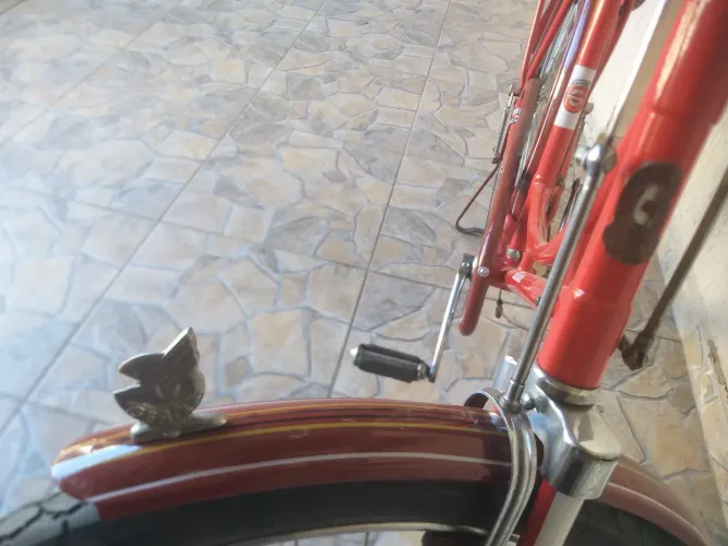 Vendo bicicleta antiga