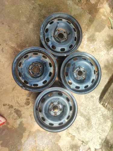 Jogo de Rodas de Ferro Aro 14 VW 5x100