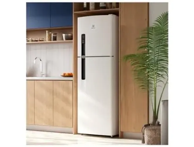 Geladeira Electrolux Frost Free 310L - Novíssima