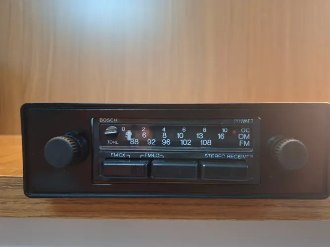 Radio Bosch Antigo Com Bluetooth Instalado fusca Puma Karmanguia Raridade / OPORTUNIDADE 
