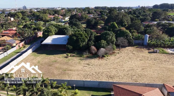 Terreno à venda no Condomínio de Chácaras Santa Helena em Limeira-SP
