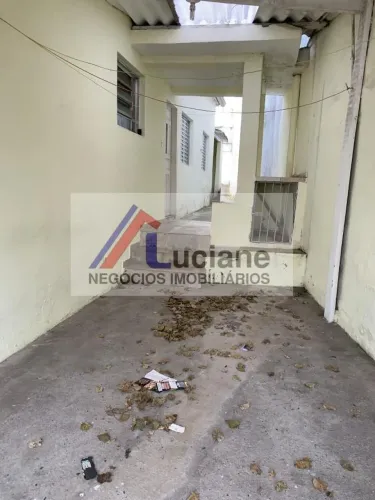 Casa para Locação em Santo André, Parque Oratório, 1 dormitório, 1 banheiro, 1 vaga