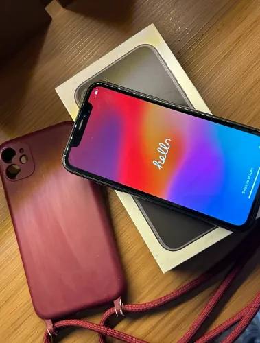 iPhone 11 - 64GB