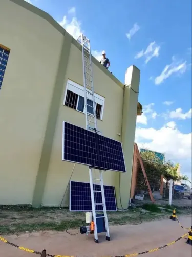 Elevador eletrico para placa solar