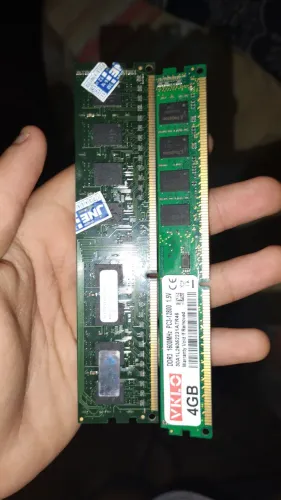 2x Memória RAM DDR3 4GB