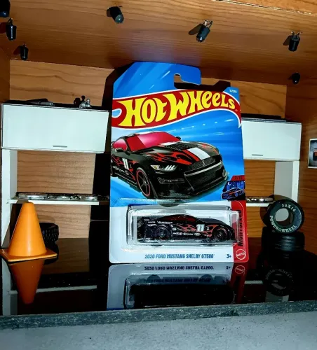 Hot Wheels 2020 Ford Mustang Shelby GT500 