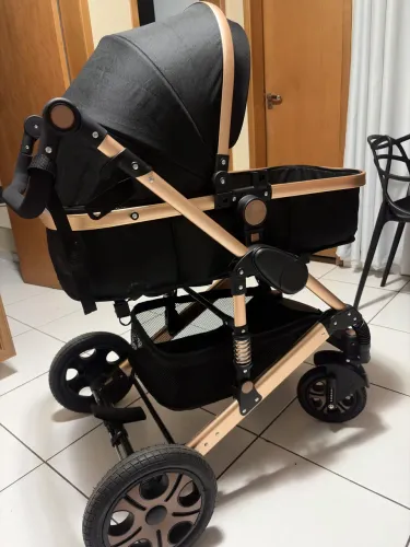 Carrinho de Bebê 2 em 1 Reversível Dobrável com Moisés Amortecedor Luxo Europeu