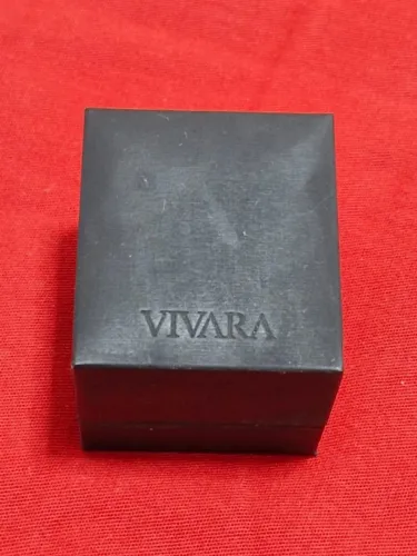 Caixa vazia de joias Vivara kit 2 caixas uma branca e uma preta - Usadas