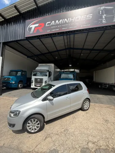 Volkswagen Fox 1.6 MI Total Flex 8V 5P 2013