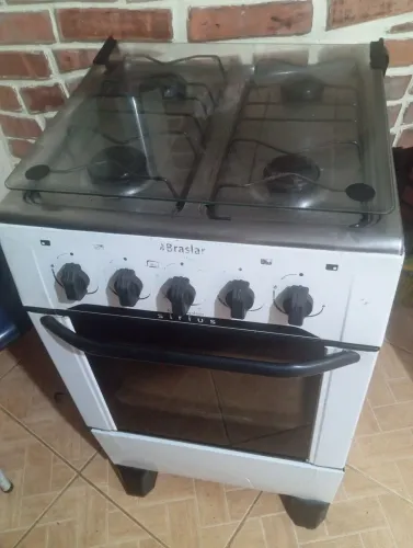 Vendo fogão usado funcionando perfeitamente