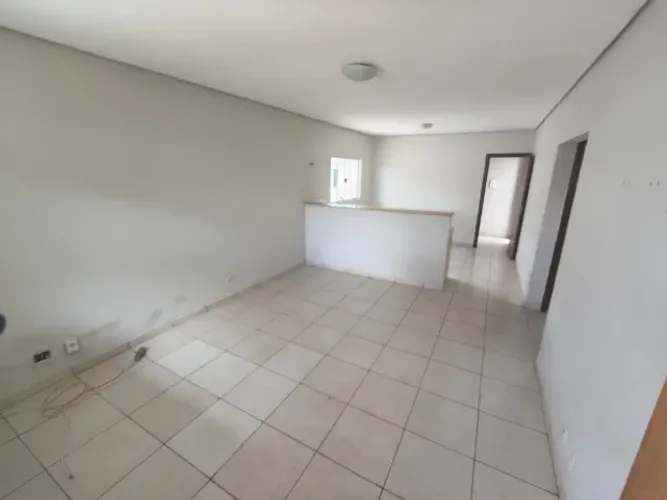 Casa 2 quartos - Sem fiador - Condomínio Entre Lagos