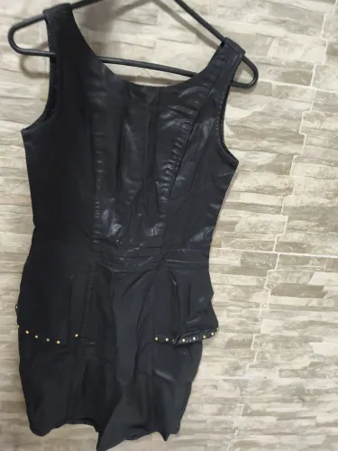 Roupas feminina da marca Damyller p e M