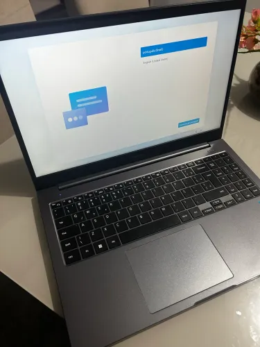 Vendo Notebook Samsung, Celeron 8gb ram