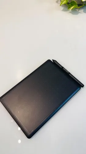 Mesa Digitalizadora One by Wacom CTL-472