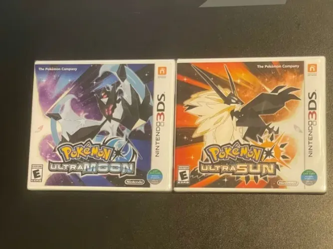 Jogos Kit Pokemon Ultra Moon + Ultra Sun 3DS LACRADOS