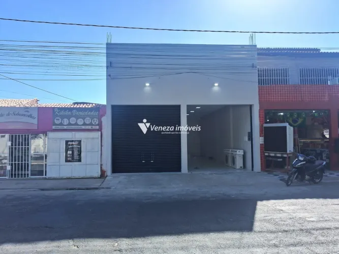 PONTO COMERCIAL AMPLO NO MOCAMBINHO PARA ALUGUEL