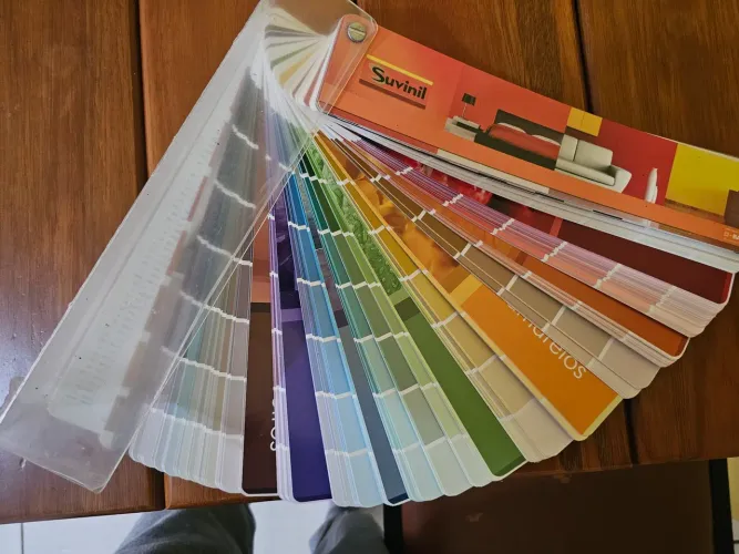 Leque Suvinil. (Catálogo de cores)