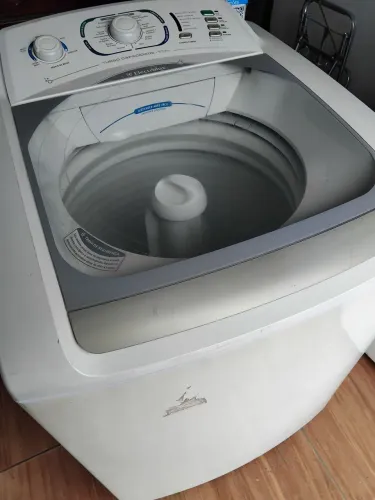 Lavadora de roupas 15kg electrolux turbo capacidade 