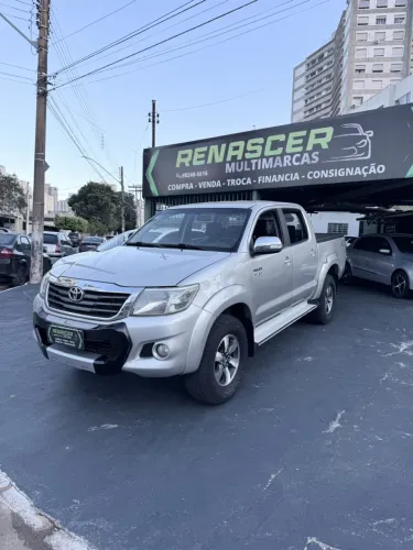 Toyota Hilux CD SRV 4X2 2.7 Flex 16V Aut. 2015