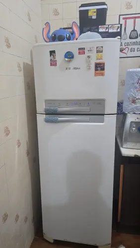 Geladeira no precinho
