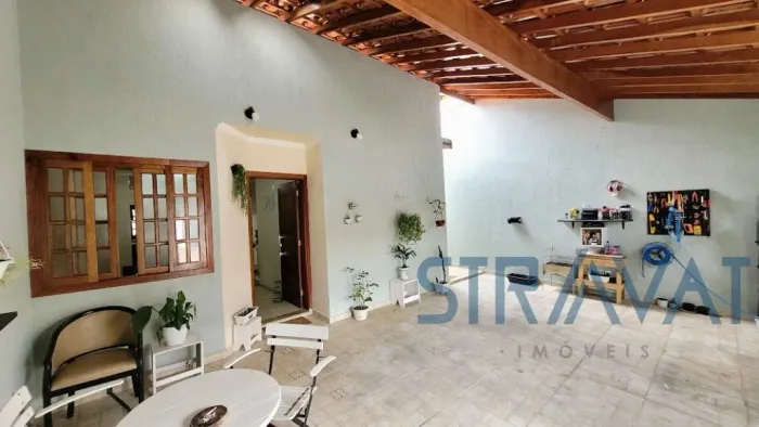 Casa à Venda no Jardim Valença em Indaiatuba SP
