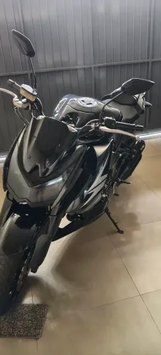 Vende-se Kawasaki z1000