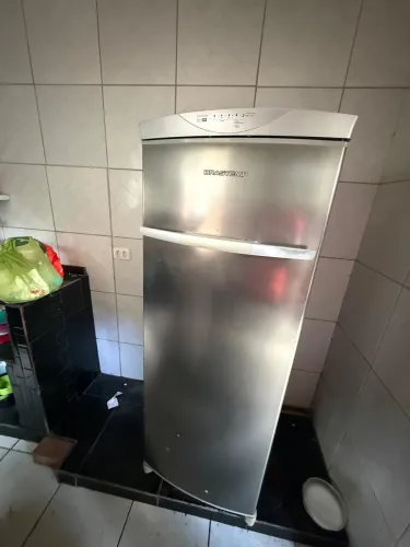 Geladeira e Freezer Vertical Flex Frost Free Brastemp - BVR28PK