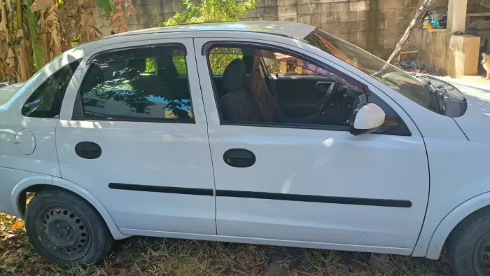 Chevrolet Corsa Sedan 1.0 MPFI 8V 71cv 4P 2003