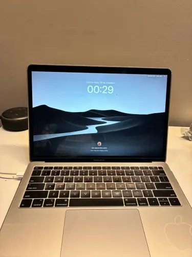 MacBook Air 2019 i5 8GB 256GB Retina | R$ 3.500